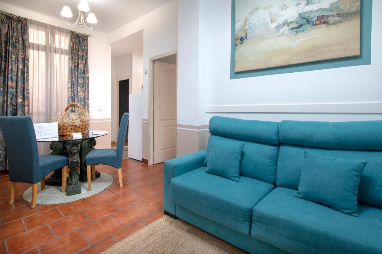 A 20 Metros De La Mezquita Catedral ,Apartamentos Turistico Cespedes 5 Kordoba Bagian luar foto