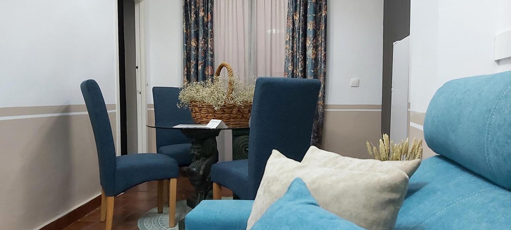 A 20 Metros De La Mezquita Catedral ,Apartamentos Turistico Cespedes 5 Kordoba Ruang foto